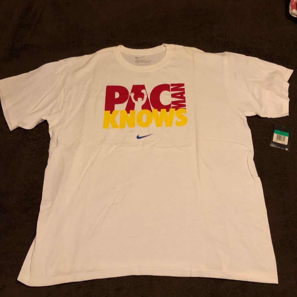 Nike vintage pac man Knows Tee